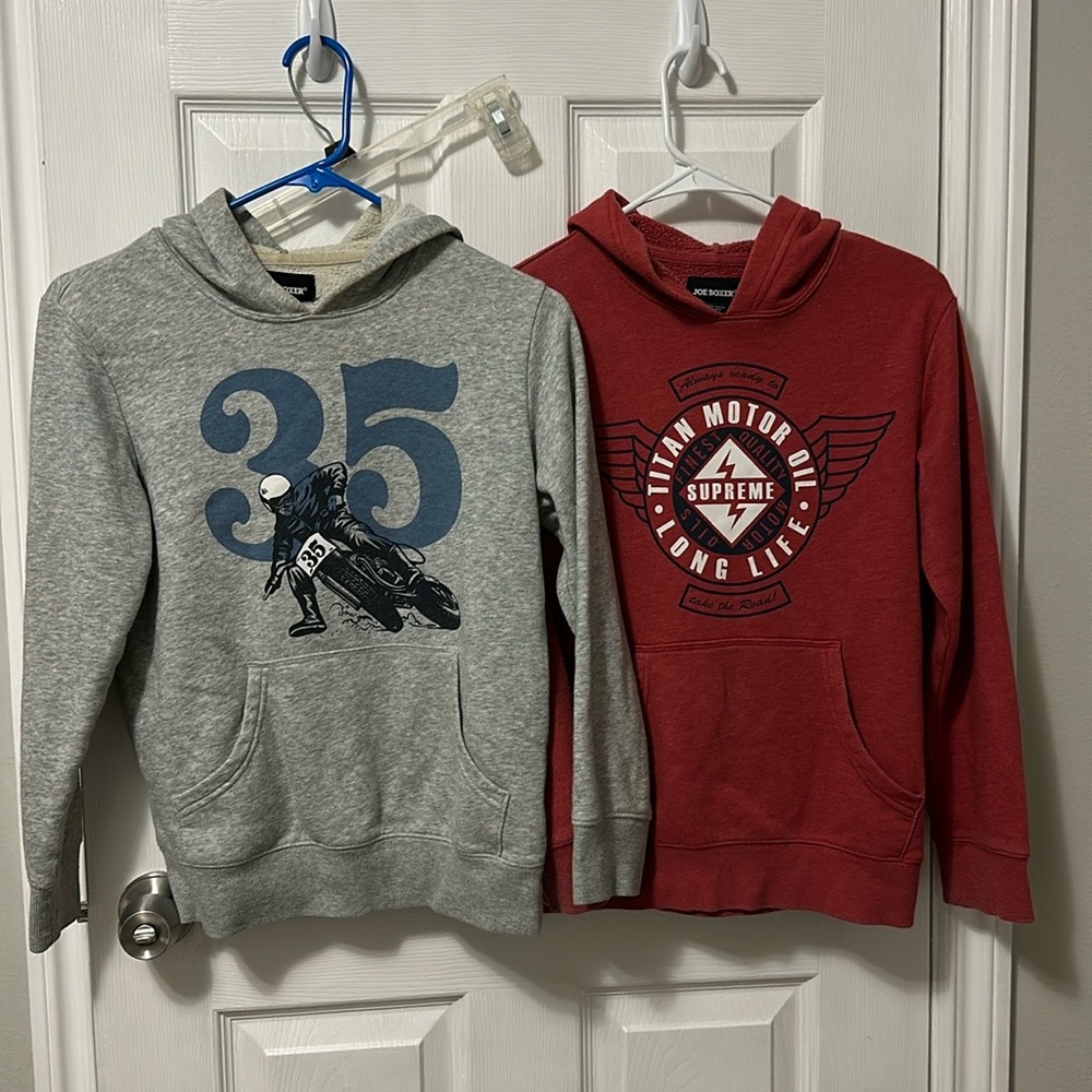 2 Hoodies
